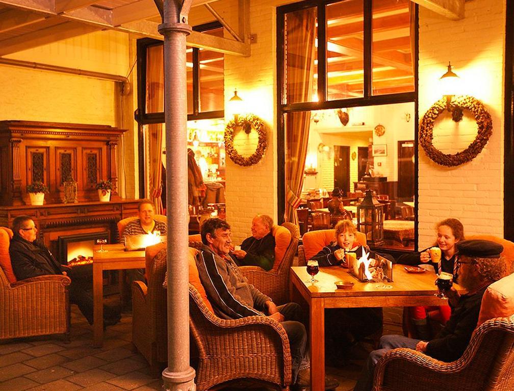 Hotel Cafe Restaurant Duinzicht สกีร์มอนนิโคก ภายนอก รูปภาพ