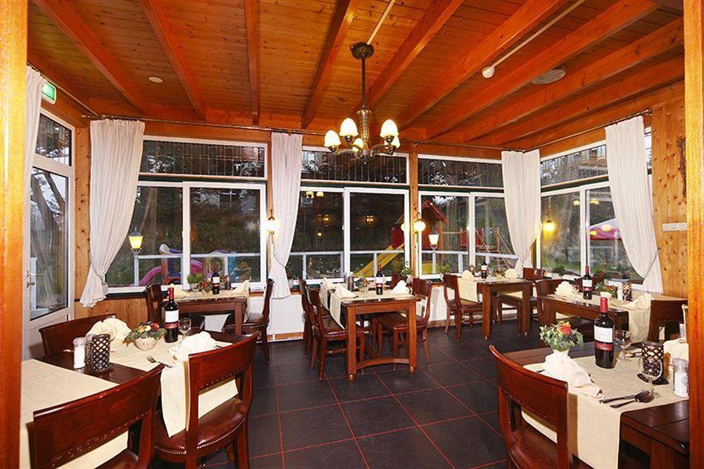 Hotel Cafe Restaurant Duinzicht สกีร์มอนนิโคก ภายนอก รูปภาพ